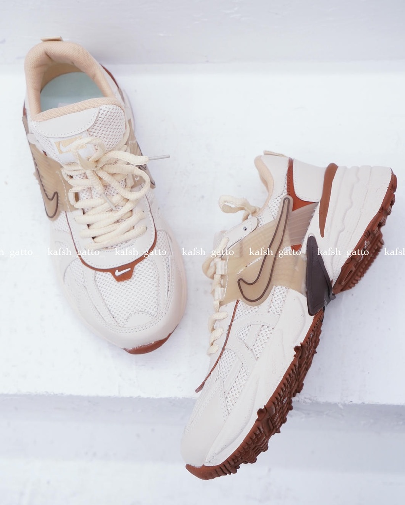 کتانی نایک وی تو کی ران