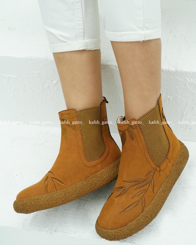 نیم بوت گلدوزی