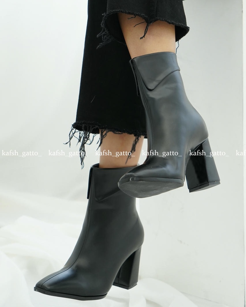 نیم بوت پاشنه 5005