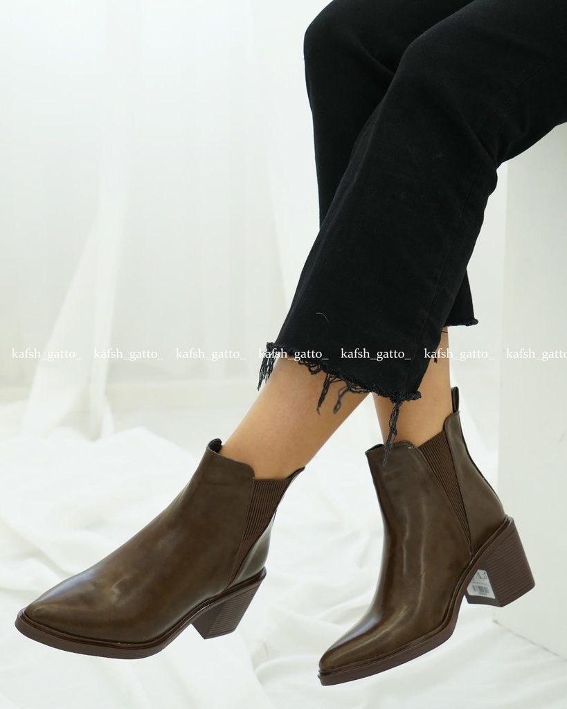 نیم بوت پاشنه بغل کش