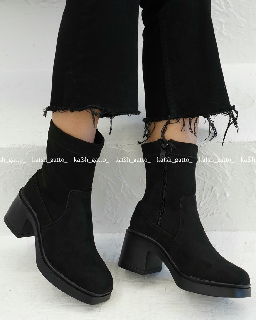 نیم بوت پاشنه رایکا